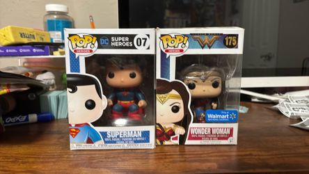 DC Funko Pop Lot - Superman #07 & Wonder Woman #175 Walmart Exclusive