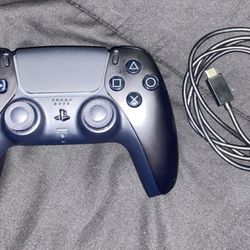 Ps5 Controller for sale (cord included) 