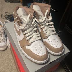Jordan Mid Tan Gum size 11.5