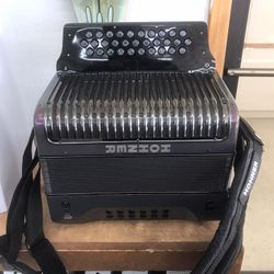 HOHNER  Corona CII Accordion 