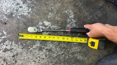Snap on ratchet