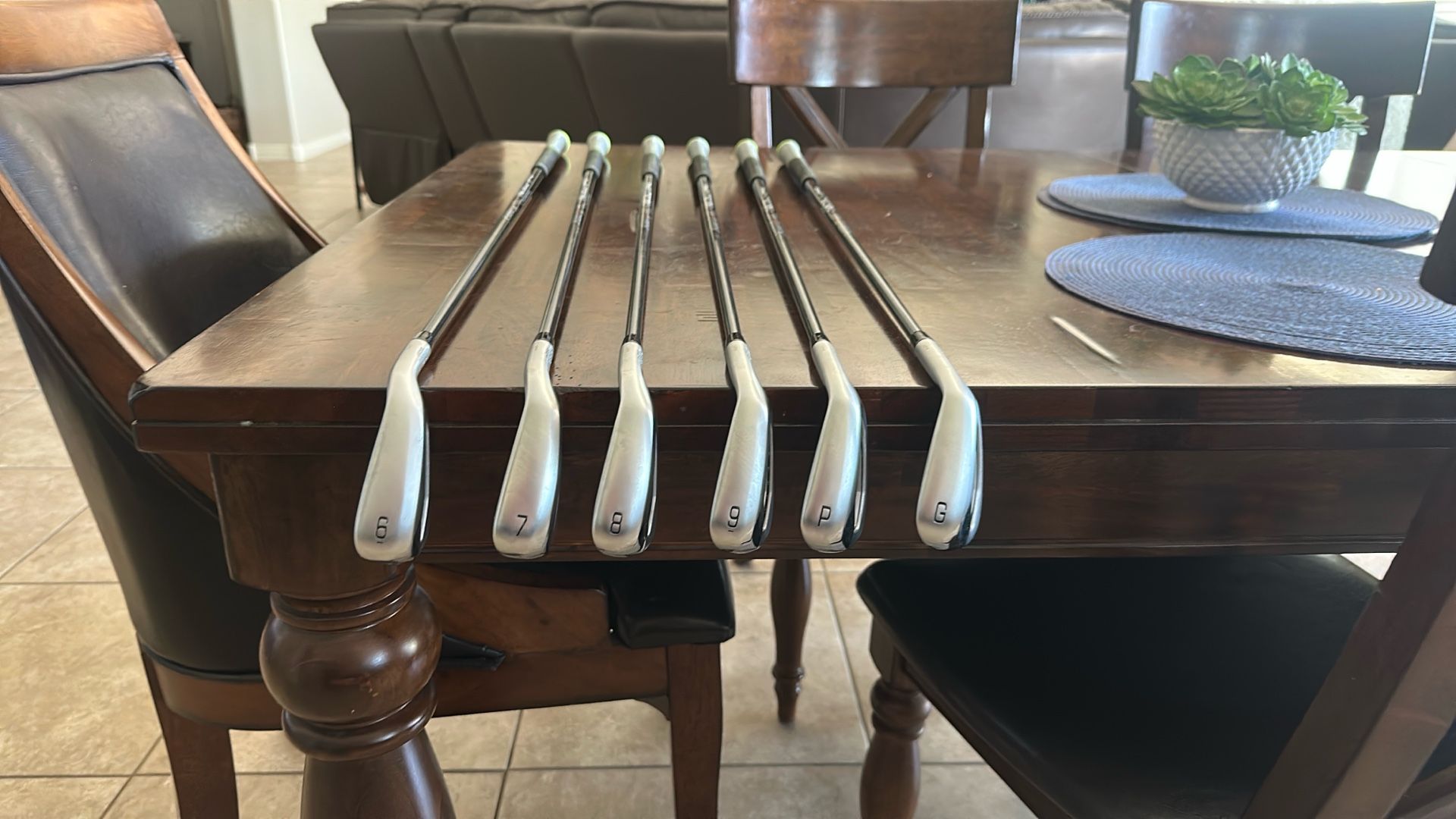 Mizuno 925 JPX Hot Metal Irons