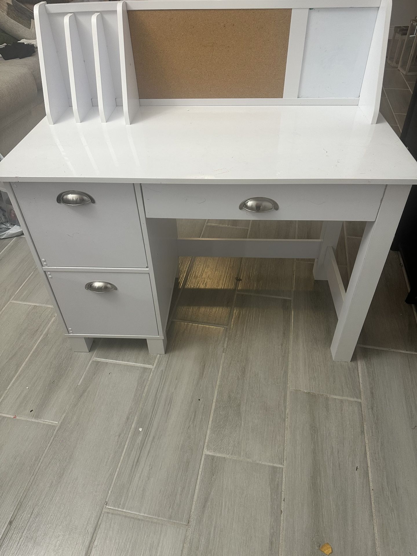 White Childrens Kids Desk With Drawers