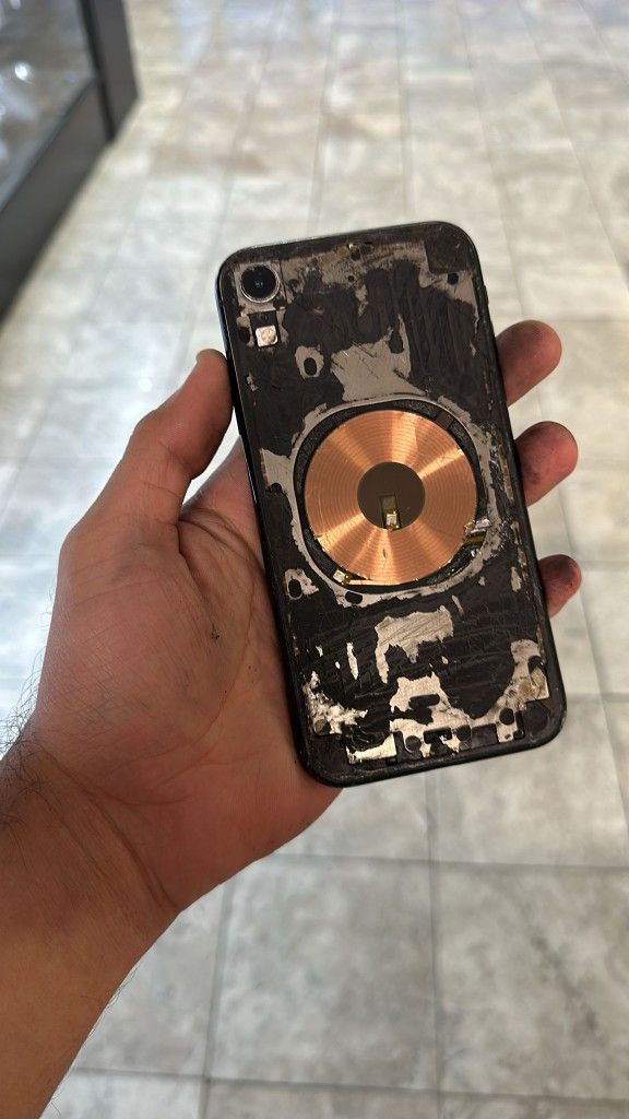 Phones For Parts Or Repair! 