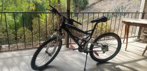 SCHWINN S25 MOUNTAIN BIKE for Sale in Riverside CA OfferUp