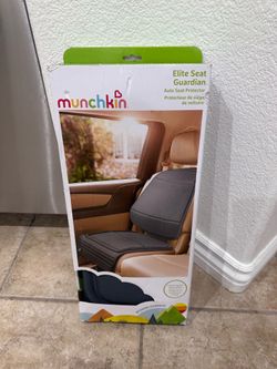 Munchkin seat protector - brand new