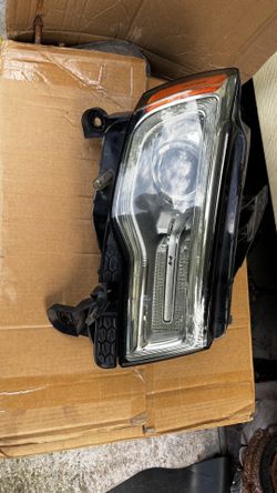 Passenger Side Grand Cherokee 