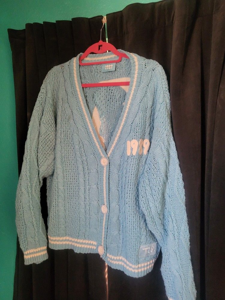 Taylor Swift Sweater Medium/Large $75