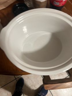 2 White Ceramic Slow Cooker Insert