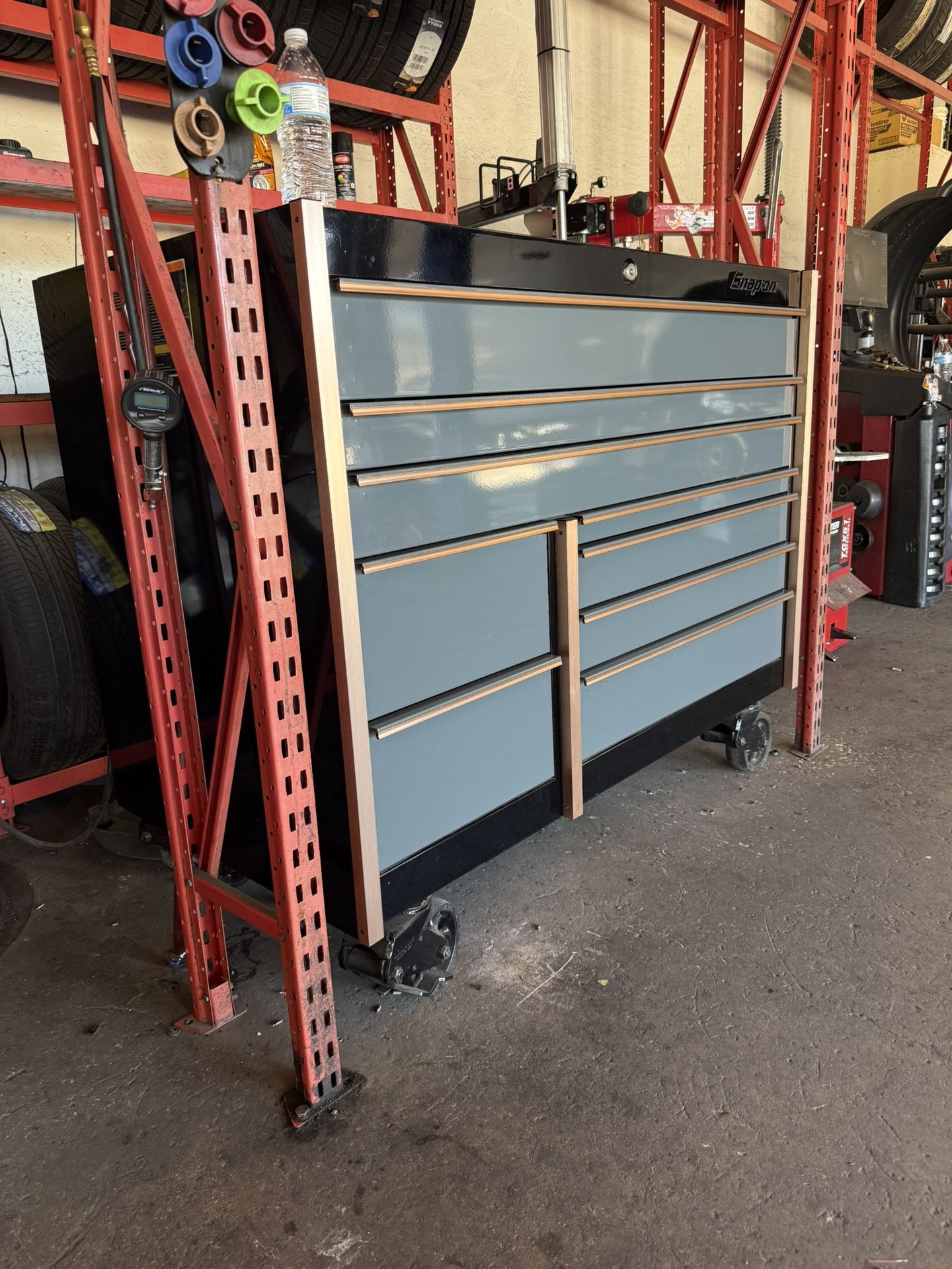 Snap on tool box