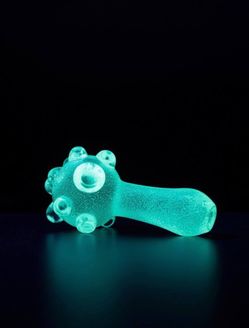 Glow in the Dark Light Purple Spoon Pipe w/ Marbled Accents