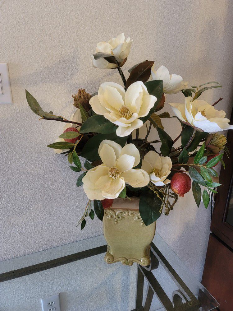 Magnolia Flower Arrangement