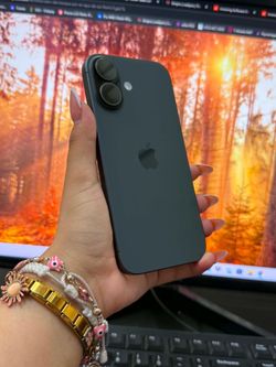 iPhone 17 256GB UNLOCKED 🔓