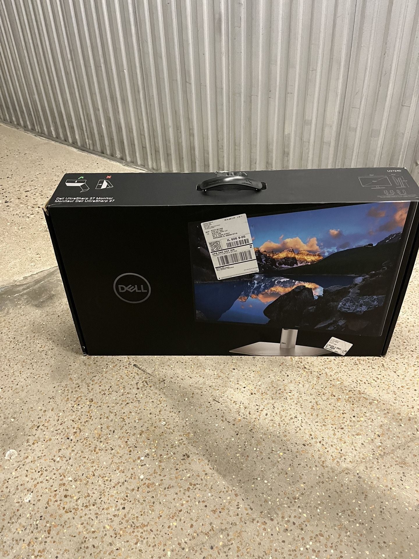 Dell UltraSharp 27 Monitor