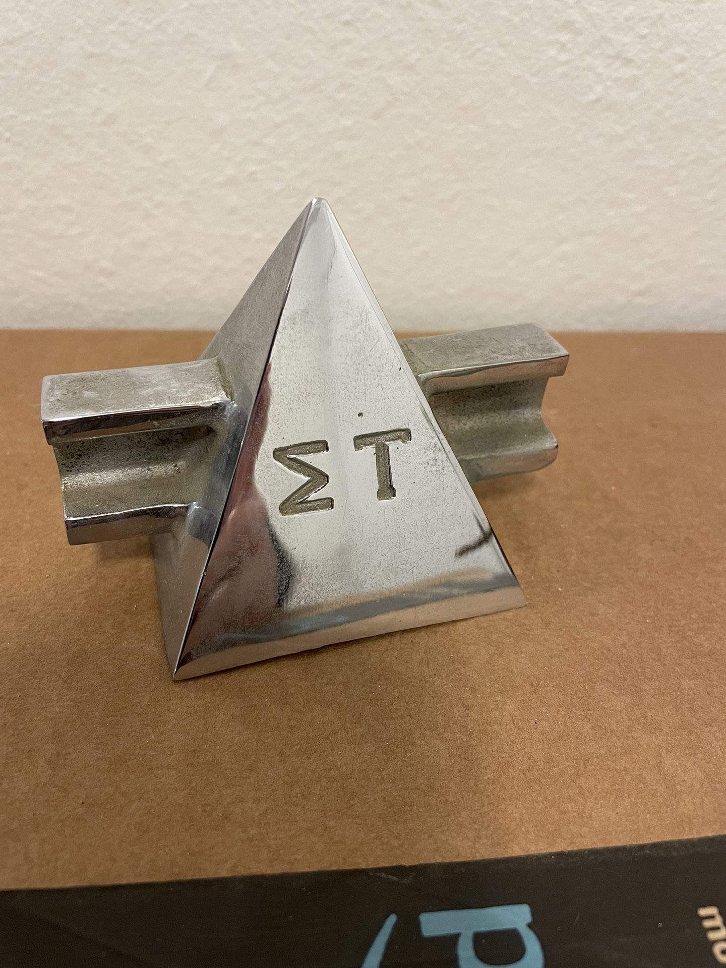 SIGMA TAU  PAPERWEIGHT? FRATERNITY ENGINEERING HONOR SOCIETY METAL