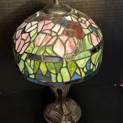 Tiffany Style Lamp Needs Cord 