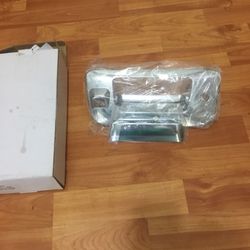 Chevy gmc 2007-2013 [with camera] tailgate handle chrome cover