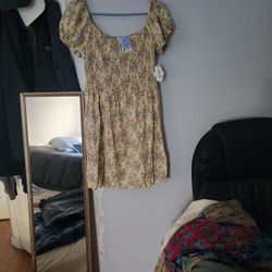 OFF THE SHOULDER SUN DRESS