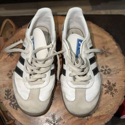 Kid Shoes 