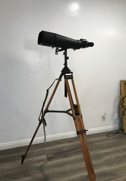 Barska Observation Binocular on tripod