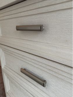 White Arielle dresser 8 drawers
