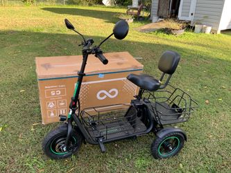 Gyroor   C5   Electric   Trike   – 1000W   Peak,   30-Mile Range   &   Dual   Baskets ** Few weeks old**