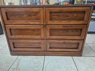Thomasville Dresser ***PPU***
