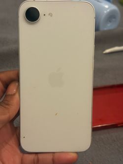 iPhone 16 e