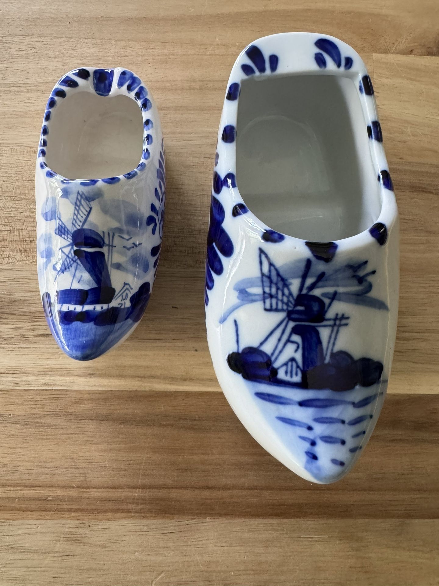 DUTCH: Clogs, Genuine made in Holland, Pottery Blue, Vintage