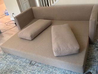 Sleeper sofa bed