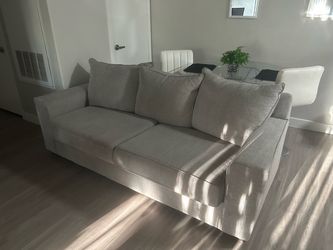 Couch large