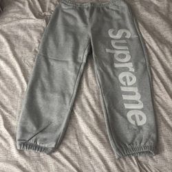 gray supreme appliqué sweats