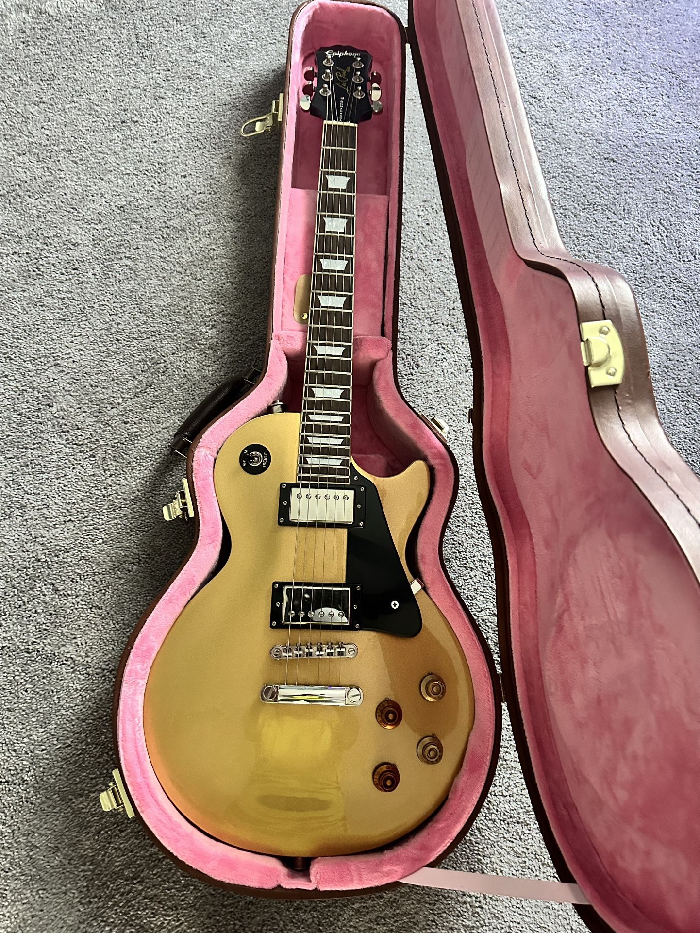 Joe Bonamassa Epiphone Les Paul Gold Top Guitar