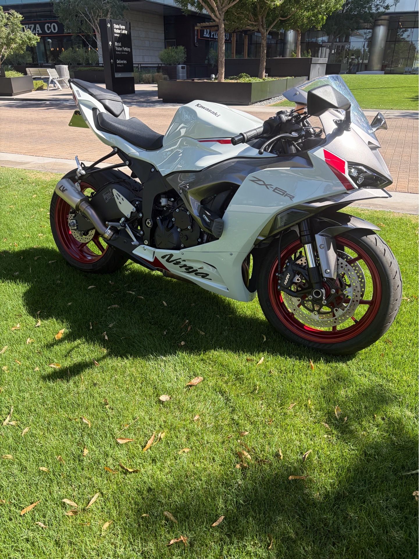 2025 Kawasaki Ninja ZX6R