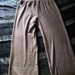 Gap Pants Brand New. Soft Fabric Good Quality And Comfy I Can Meet Depending On How Far 