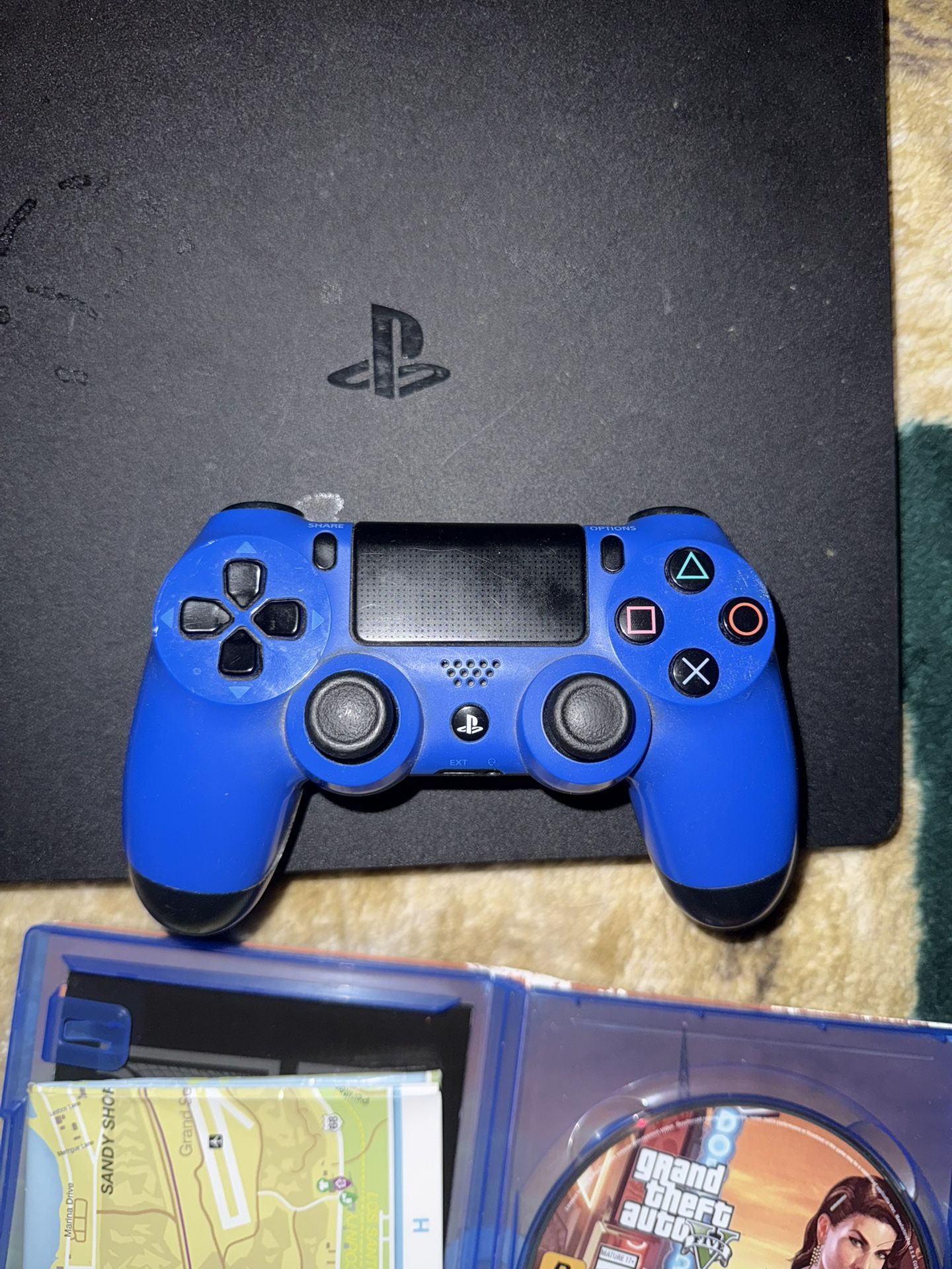 PlayStation 4 With Controller 