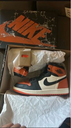 Shattered Backboard Jordan 1