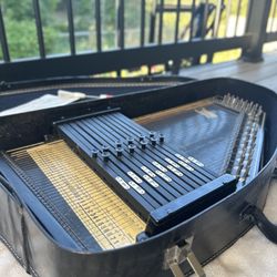 Vintage Autoharp (Oscar Schmidt)