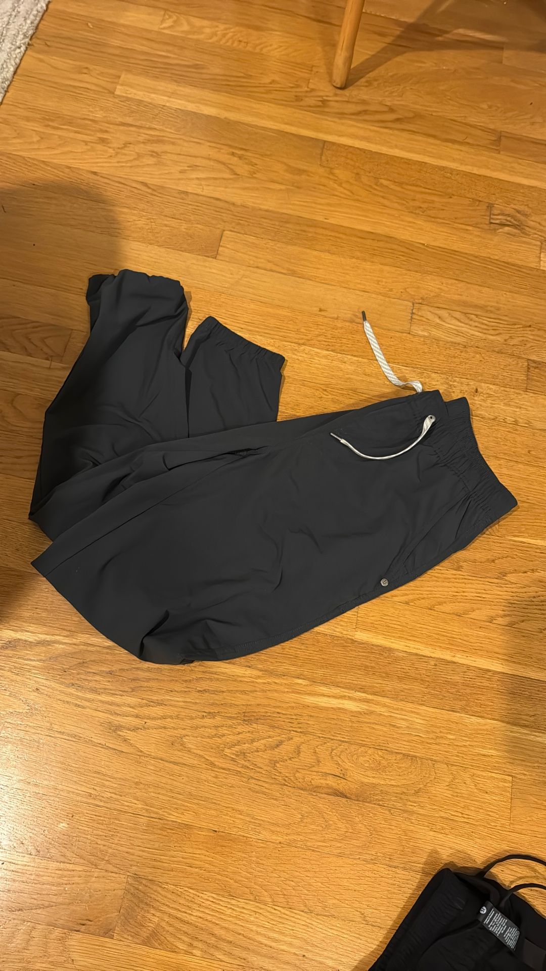 Vuori /Lululemon/Nike  Sweats MEN’s  bundle