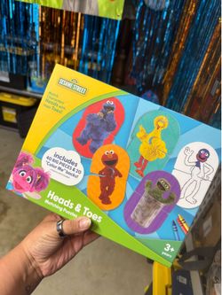 Sesame Street Heads & Toes Matching Game
