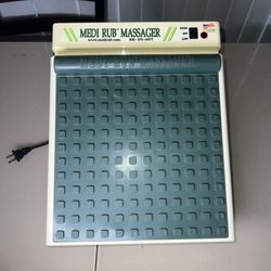 Medi-Rub Massager MR3F Corded 2 Speed Vibrating Foot Massager Made in USA TESTED. Used in very good with minor cosmetic blemishes. These blemishes are