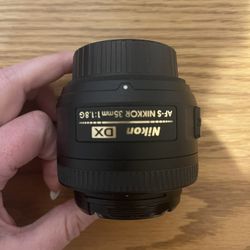 Nikon DX 35mm Lens