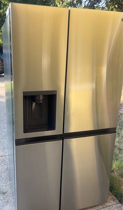 LG/ICE MAKER/FILTERED WATER