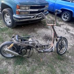 Chopper moped