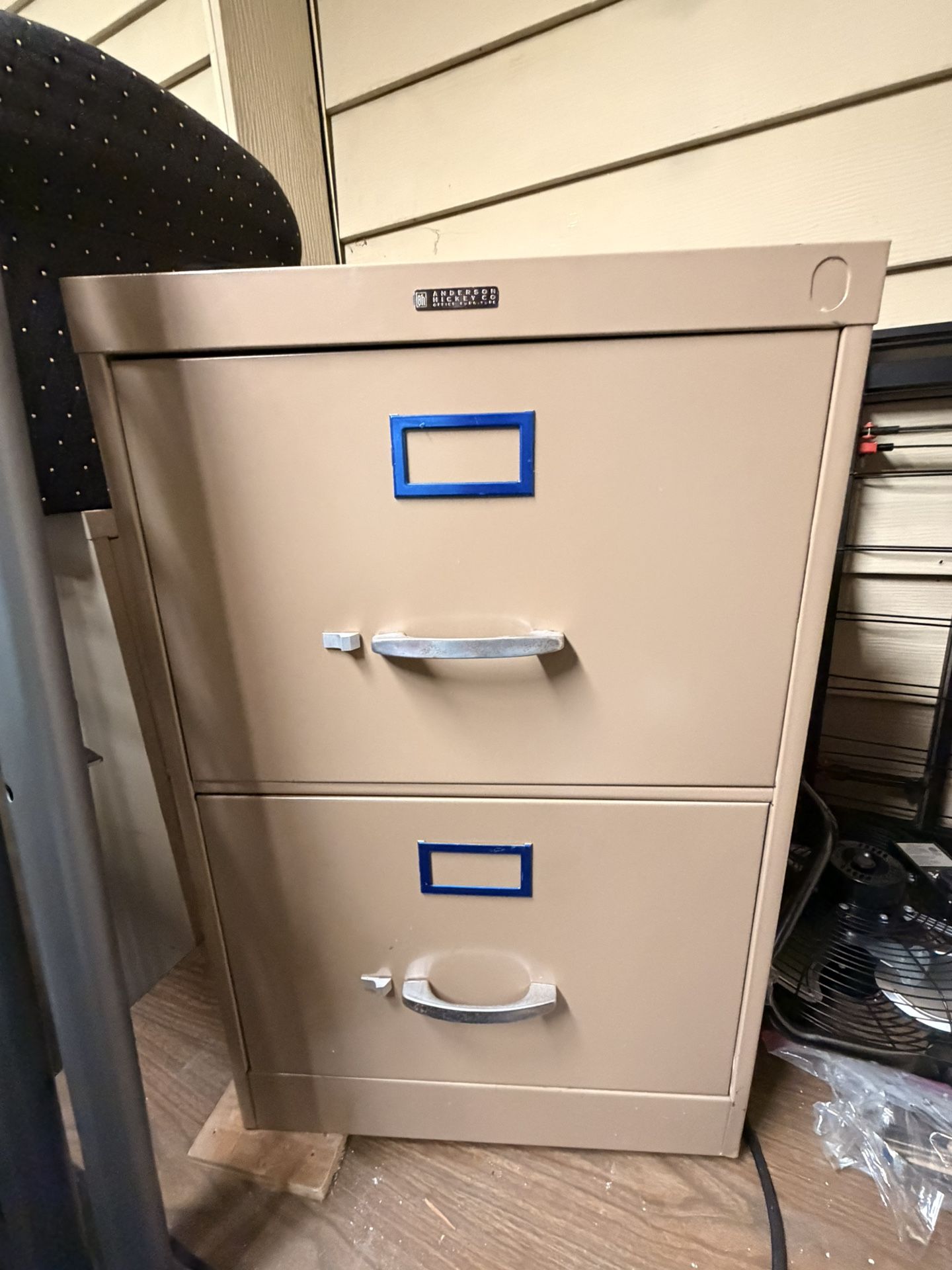 2-Drawer Vertical File , 25”x18 x 28 Tall