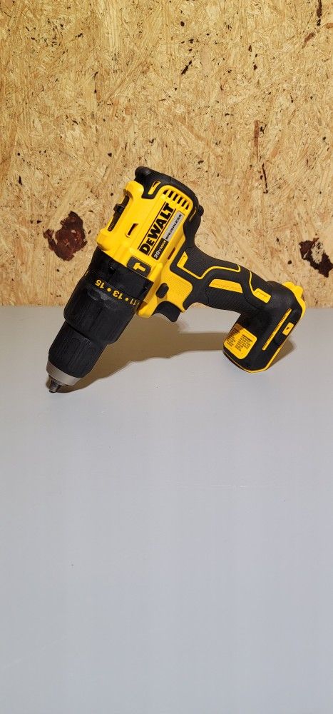 DEWALTÂ 1/2-in 20-volt Max Variable Speed Brushless Cordless Hammer Drill
(Local Pickup $50
