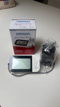 Omron 7 Series Upper Arm Blood Pressure Monitor -only used once