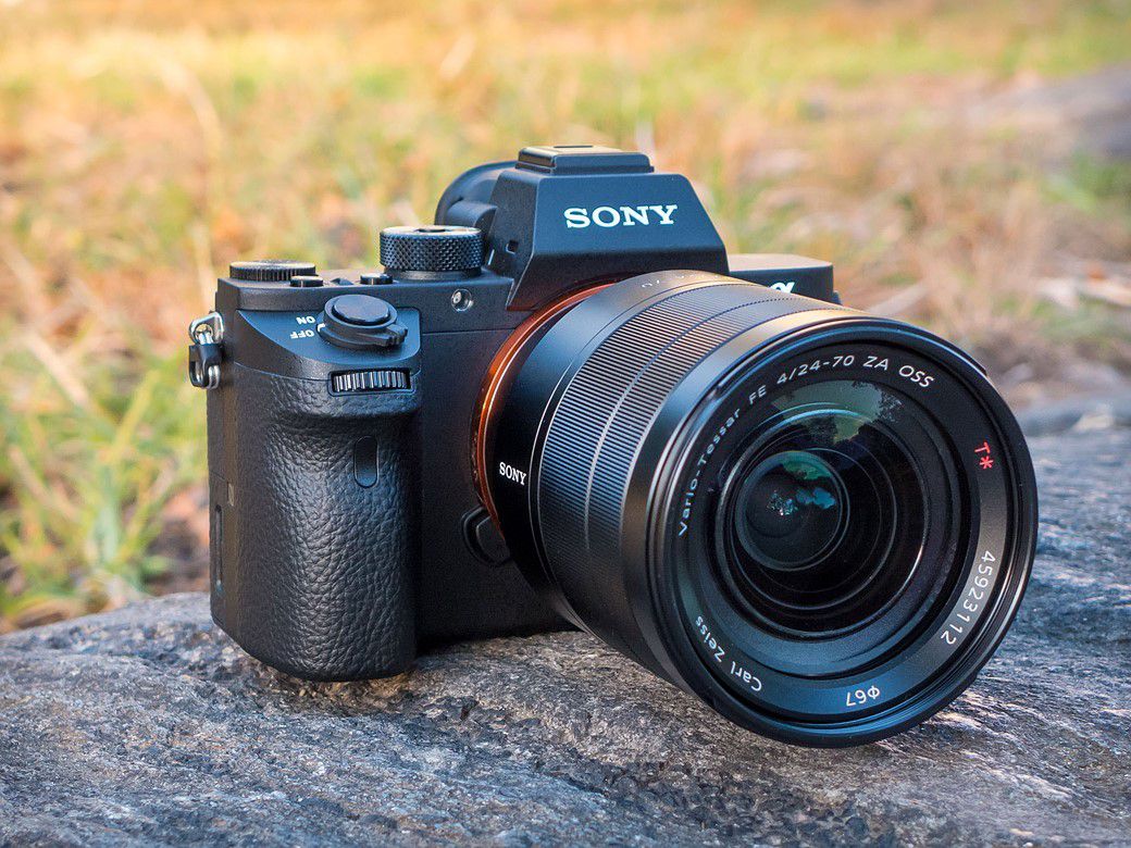 Sony 7sii With Zeiss 24-70mm Lens  With Box