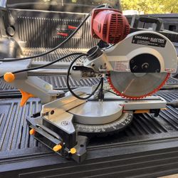 Chicago electric 12 inch dual Bevel sliding miter saw