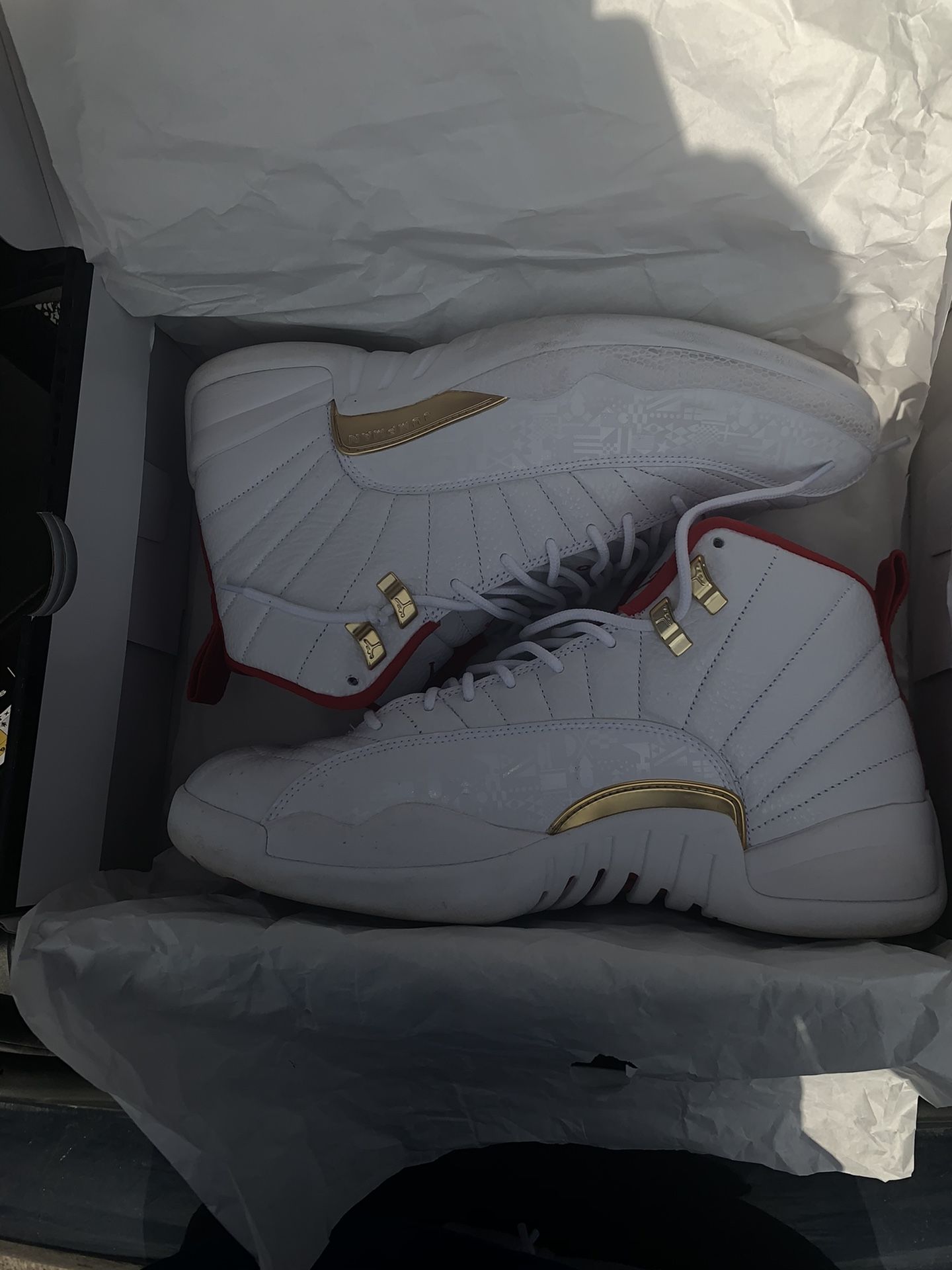 CNY 12s